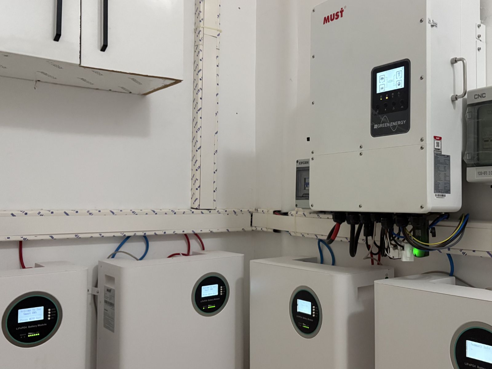 Batteries LiFePO4 avec onduleur solaire